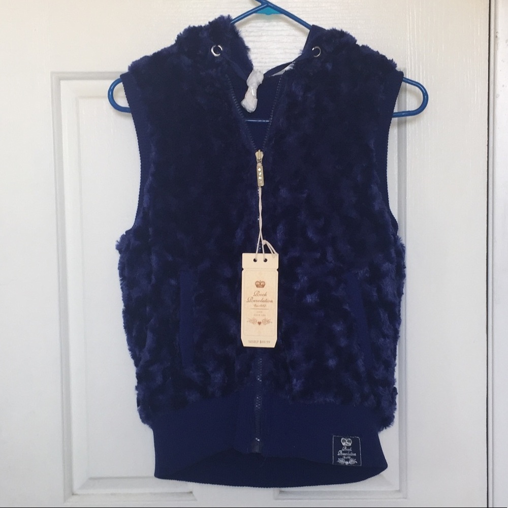 Women’s Reversible Hooded Vest